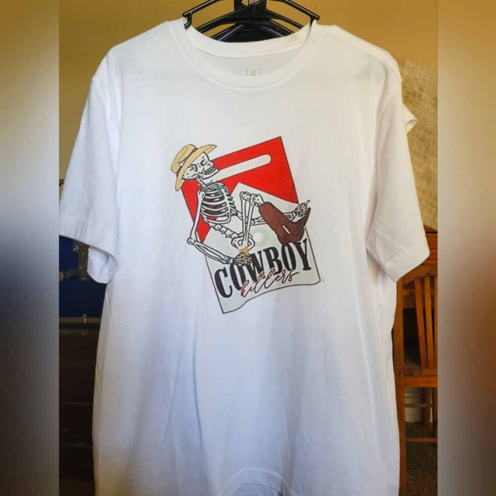 Graphic T